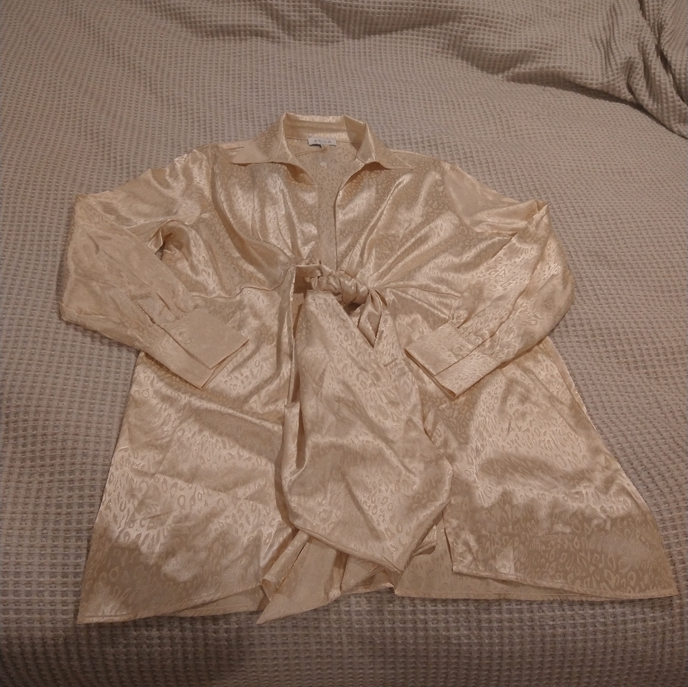 NWT ACOA Cream Colored Satin Leopard Tie Front Top